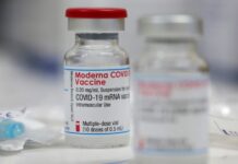 Украина получила от США 2 млн доз вакцины Moderna