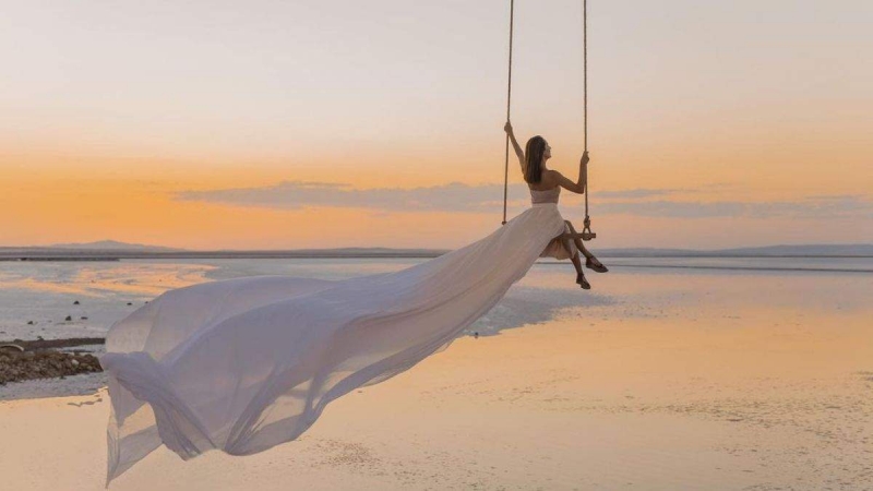 Жена Владимира Остапчука ошеломила атмосферным фото из Турции