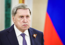 Ушаков: Россия надеется, что переговоры продолжатся после изучения меморандумов