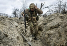 Марочко: ВСУ бросают своих боевиков в «мясные штурмы» под Ямполем